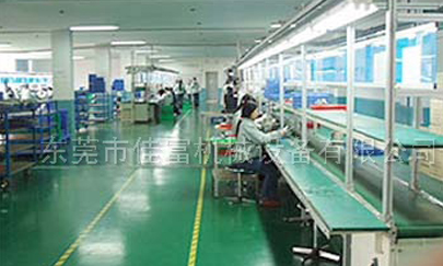 網(wǎng)帶輸送機(jī)該如何使用？